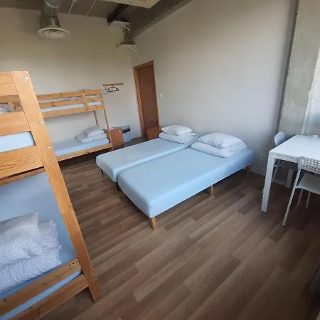 Hostel Sea *